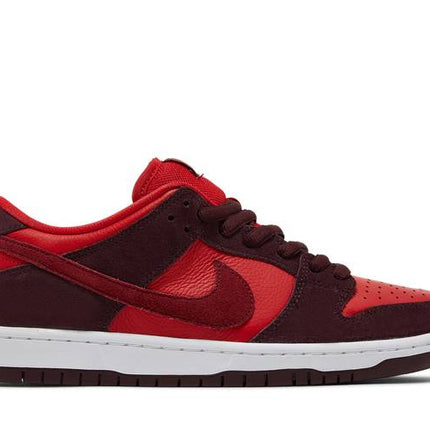 Nike SB Dunk Low Cherry - DM0807-600