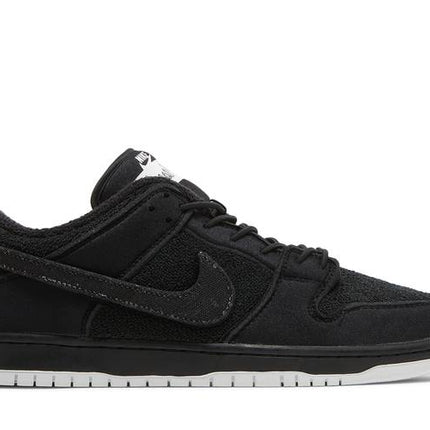 Nike SB Dunk Low Gnarhunters - DH7756-010