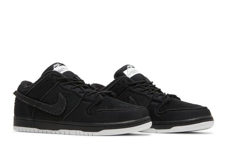 Nike SB Dunk Low Gnarhunters - DH7756-010