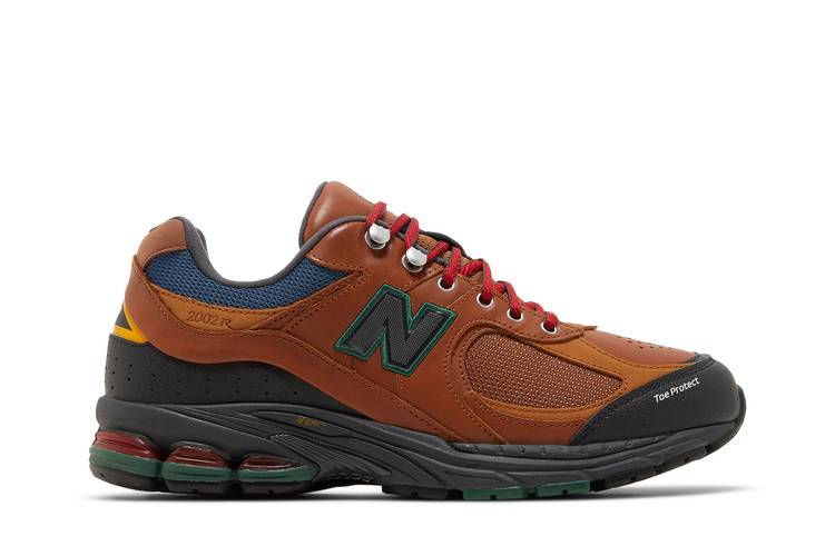 New Balance 2002R Hiking Brown - M2002RWM