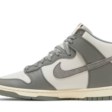 Nike Dunk High Vintage Light Bone Grey - DM0582-001