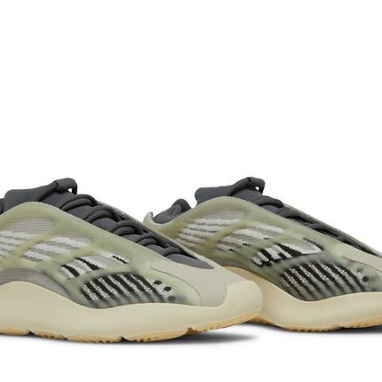 Adidas Yeezy 700 V3 Fade Salt - ID1674