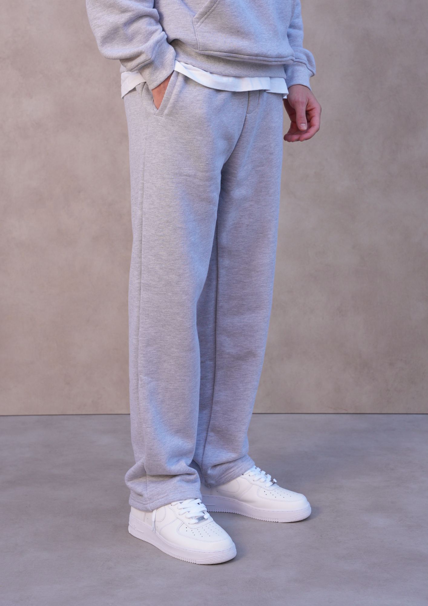 The Selso Comfort Joggers Light Grey
